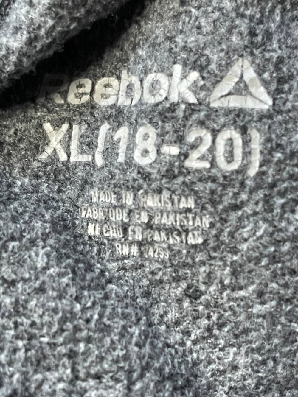 Reebok Boys Gray Fleece Jogger Sweatpants Size XL (18-20) With Elastic Waist - Picture 4 of 8